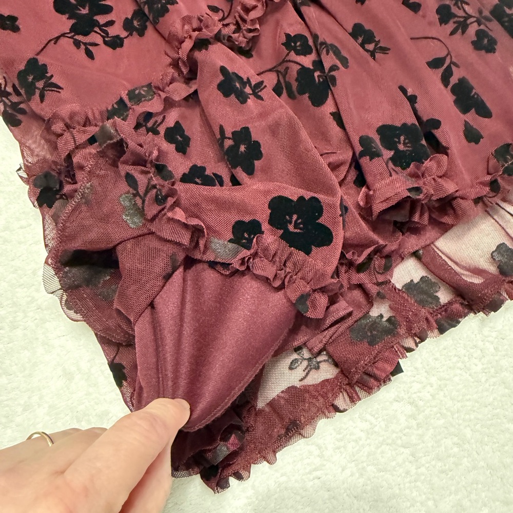 NWT Women Juniors Burgundy Floral Chiffon Dress Romantic Dreamy Sheer Size 7/8 - Picture 11 of 14